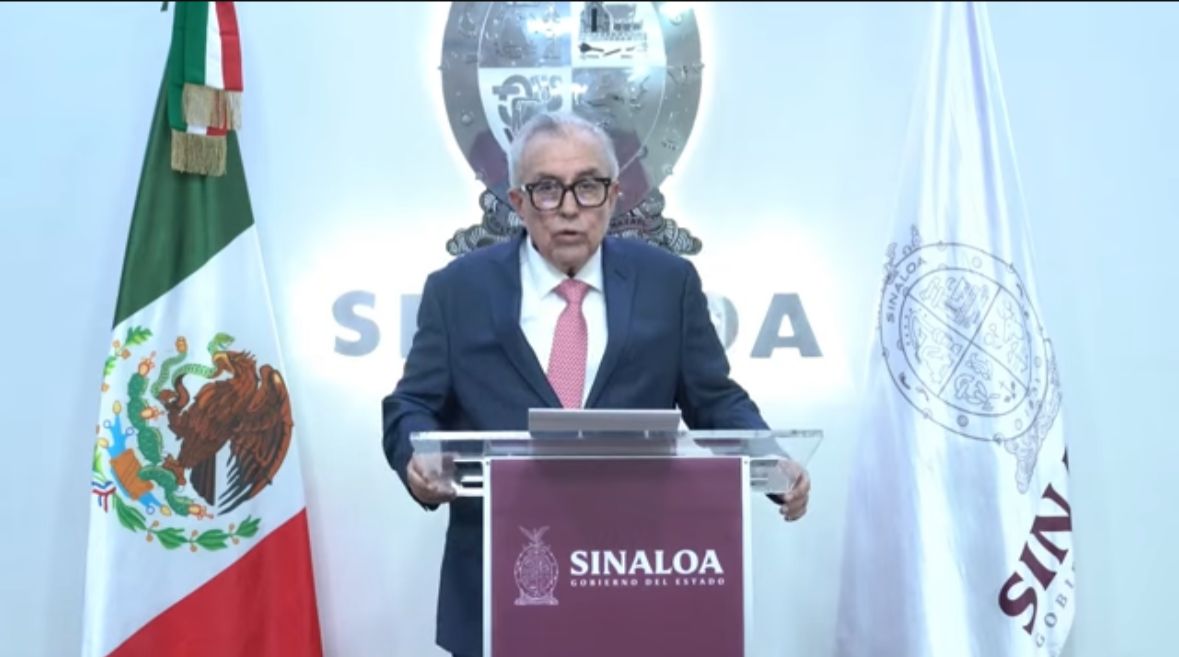 solicita licencia ruben rocha moya
