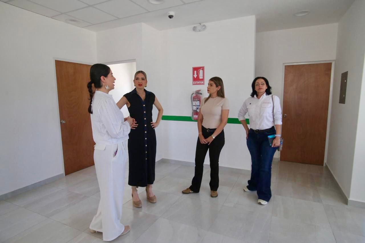 Supervisan construcción de Unidad Local de Atención a Mujeres en Villa Unión, Mazatlán