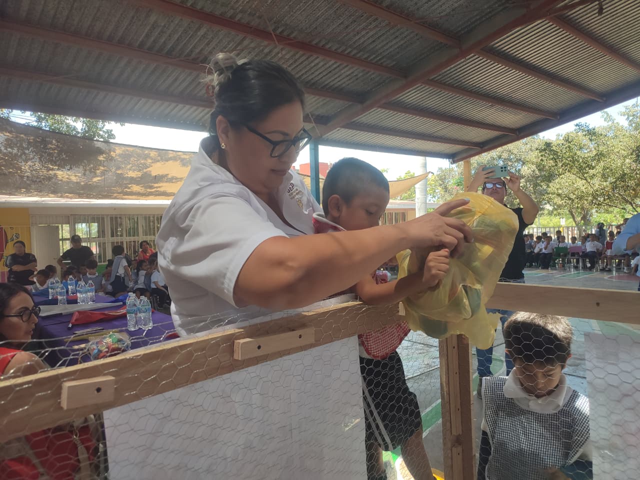 Apoyo para Romina en Mazatlán