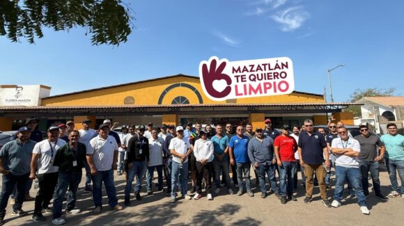 ‘Mazatlán, Sinaloa Te Quiero Limpio’, transforma la Flores Magón; retiran 280 costales de basura y cacharros
