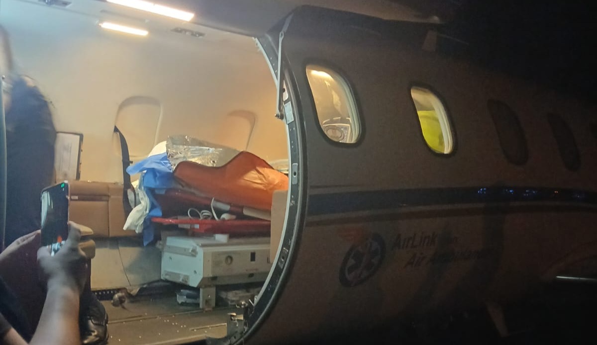 Trasladan a menor con quemaduras de Mazatlán a hospital Shriners en Estados Unidos