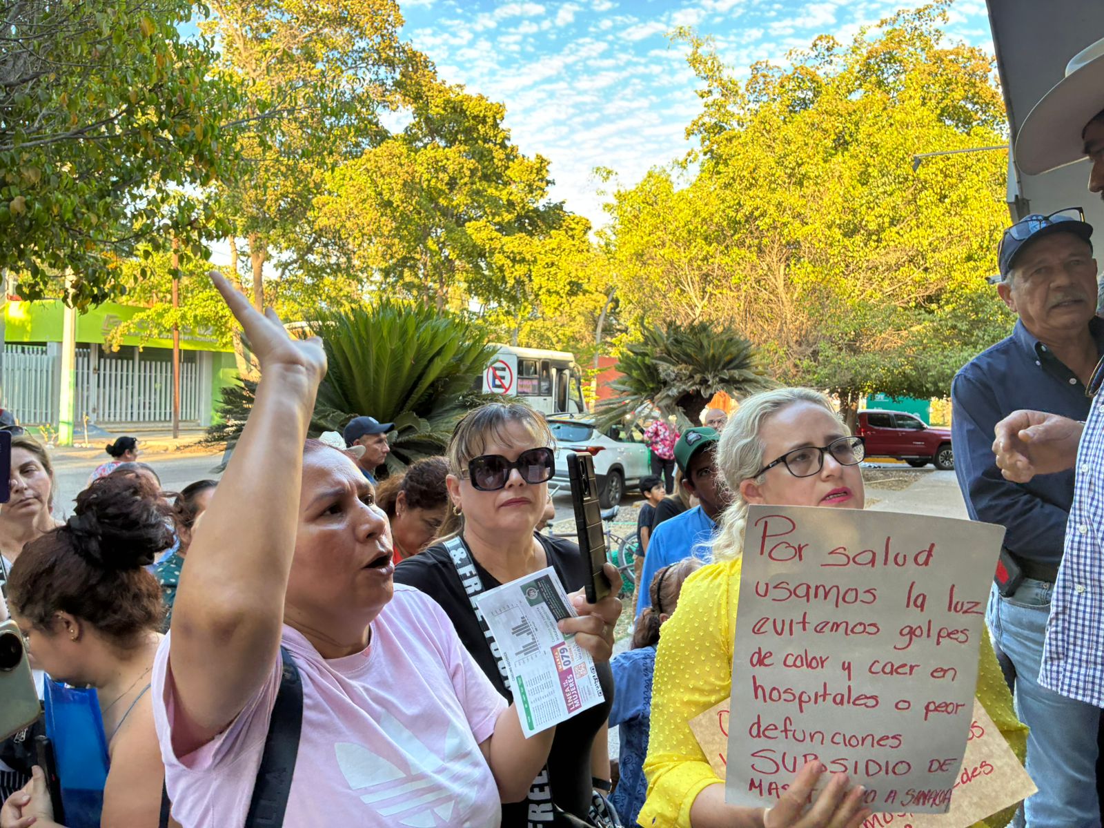 Usuarios de CFE en Los Mochis radicalizarían acciones no de haber descuentos en recibos