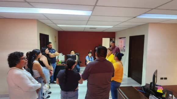 Demandan a constructora y advierten posibles sanciones a exfuncionarios por obra eléctrica inconclusa en El Tajito, Guasave