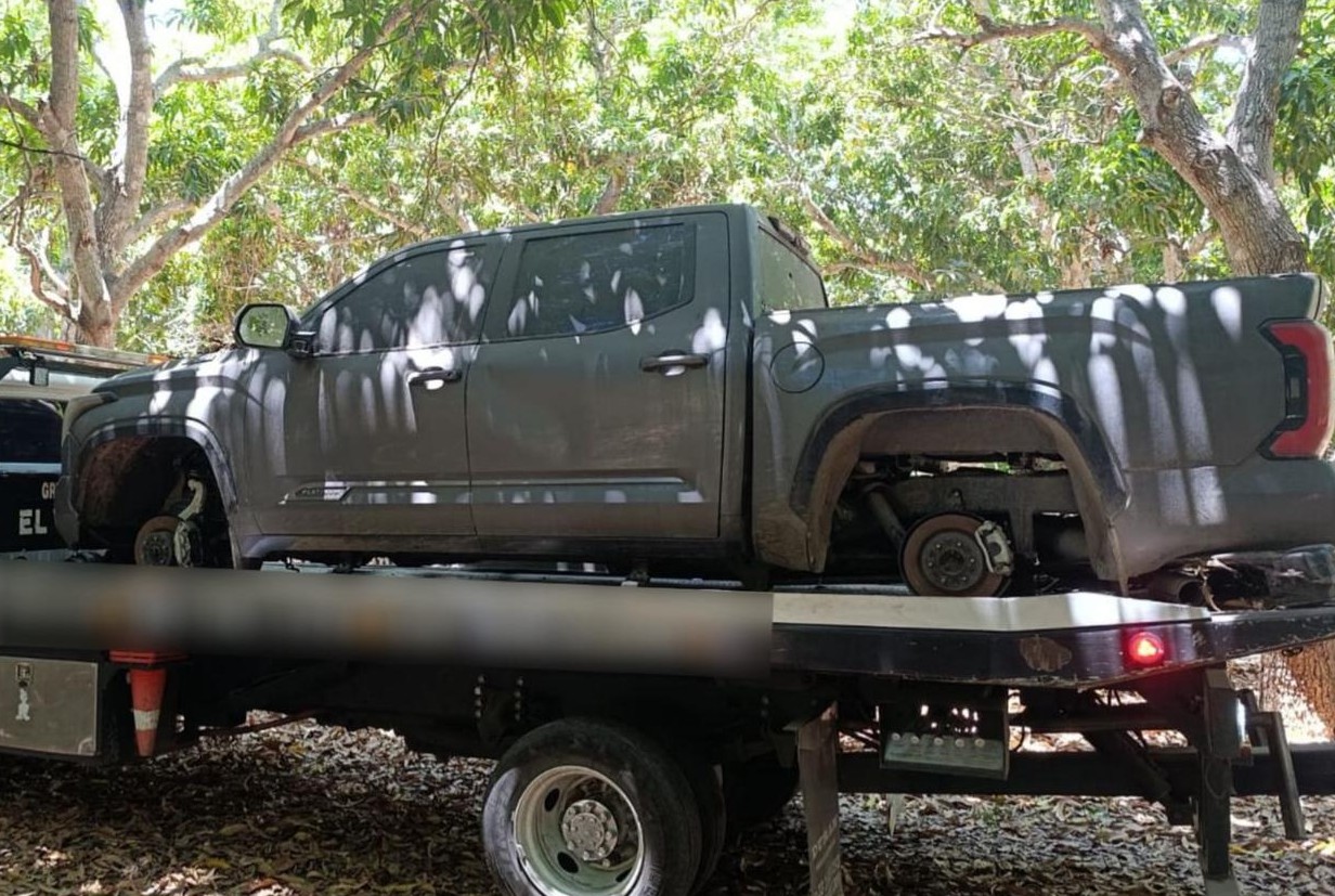 Vehículo asegurado en El Tecomate, Mazatlán