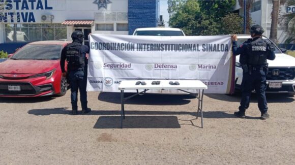 Aseguran 5 vehículos entre ellos 3 con cargadores en su interior, en operativo contra el robo de autos en Culiacán