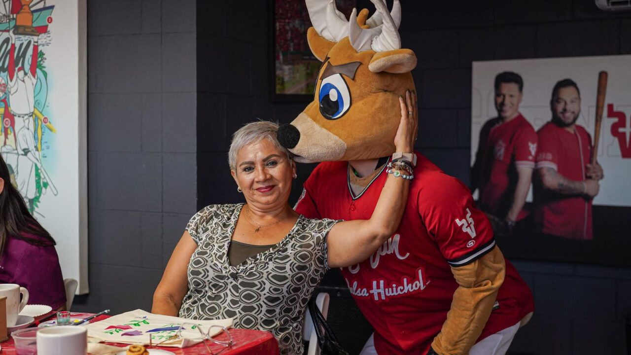 Venados de Mazatlán y MazFest imparten clase de Tote Bag