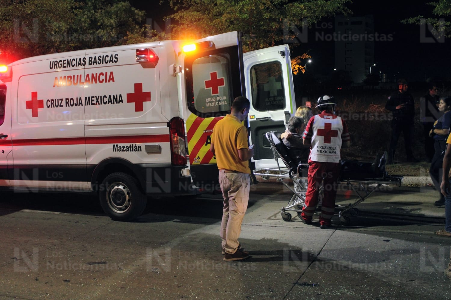 Volcadura en Real Pacífico, Mazatlán, Sin.