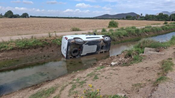 SUMMA atiende a joven que sufrió canalazo en San Miguel Zapotitlán, en Ahome, Sinaloa