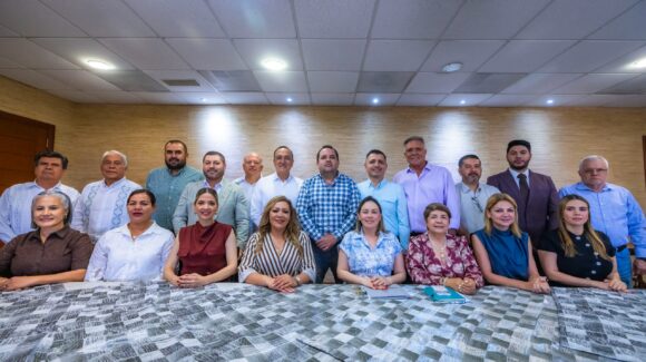 Yeraldine Bonilla reúne a alcaldes de Sinaloa; buscan acelerar obras y proyectos en los municipios