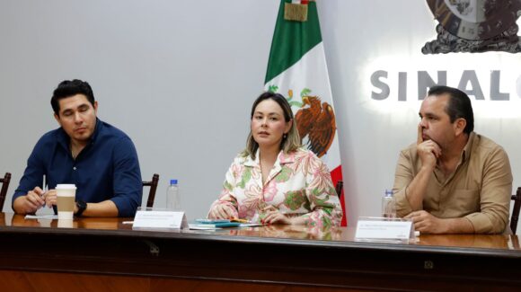 Gobernadora Yeraldine se reúne con titulares de las secretarías y coordinaciones del Gabinete Estatal