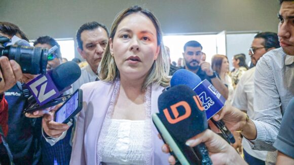 “Nos mantenemos al margen, les corresponde a las autoridades federales”: Yeraldine Bonilla tras detención de Gerardo Mérida en Estados Unidos