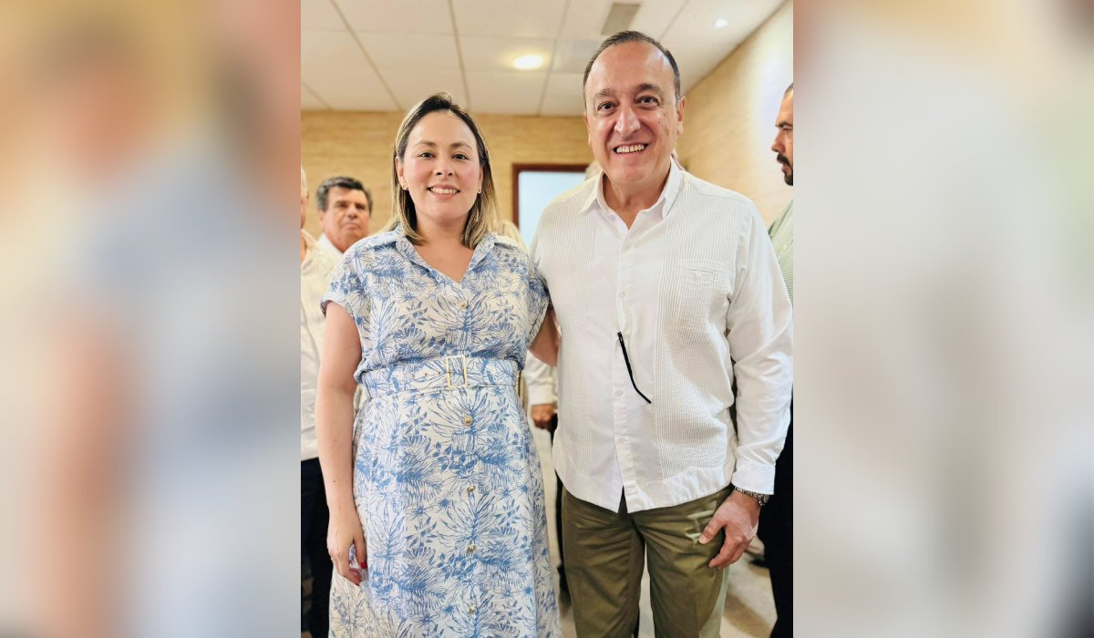 Yeraldine Bonilla y Antonio Menéndez, alcalde de Ahome