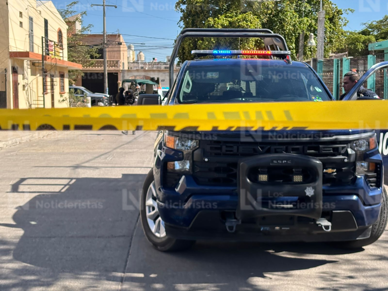 Vandalizan entrada de una casa en la colonia Ignacio Allende de Culiacán