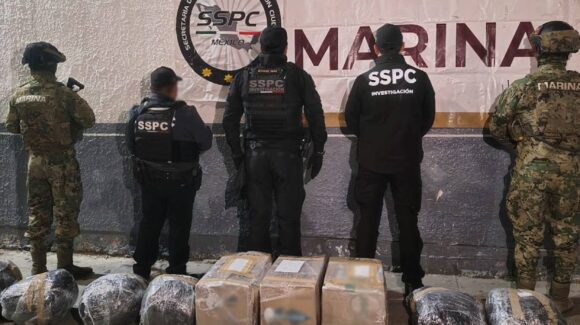 Aseguran 150 kilos de metanfetamina en BC tras detención de dos hombres
