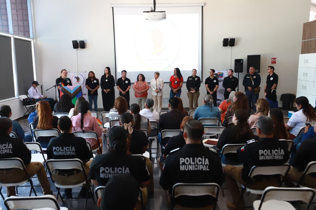 Capacitan a policías y funcionarios de Guasave