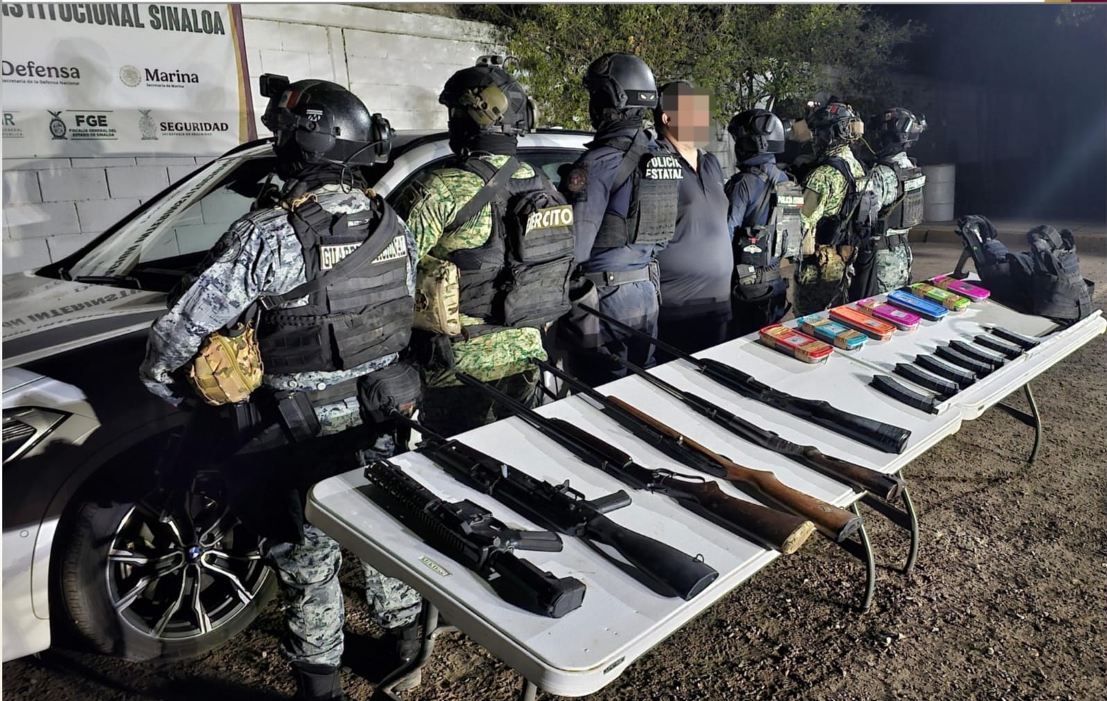 Aseguramiento de armas tras enfrentamiento en Mocorito