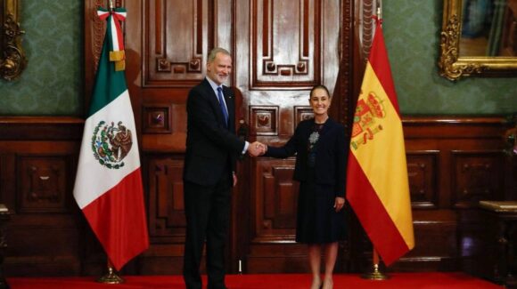 Claudia Sheinbaum recibe al rey Felipe VI en Palacio Nacional