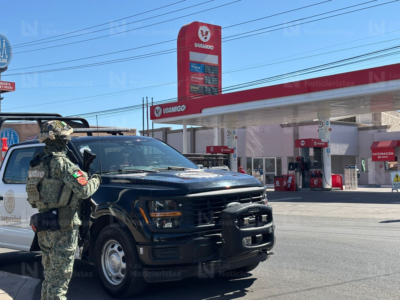 Ejecutan a un hombre y balean casa en la Toledo Corro en Culiacán