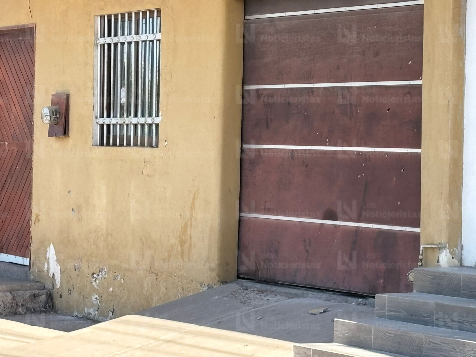 Ejecutan a un hombre y balean casa en la Toledo Corro en Culiacán