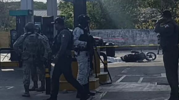 Mujer lesionada en ataque armado de Escuinapa permanece estable, informa Salud Sinaloa