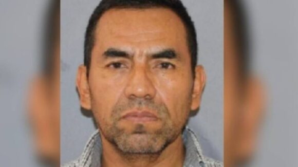 Fiscalía de Michoacán ofrece recompensa de 100 mil pesos por coronel ligado al caso Carlos Manzo