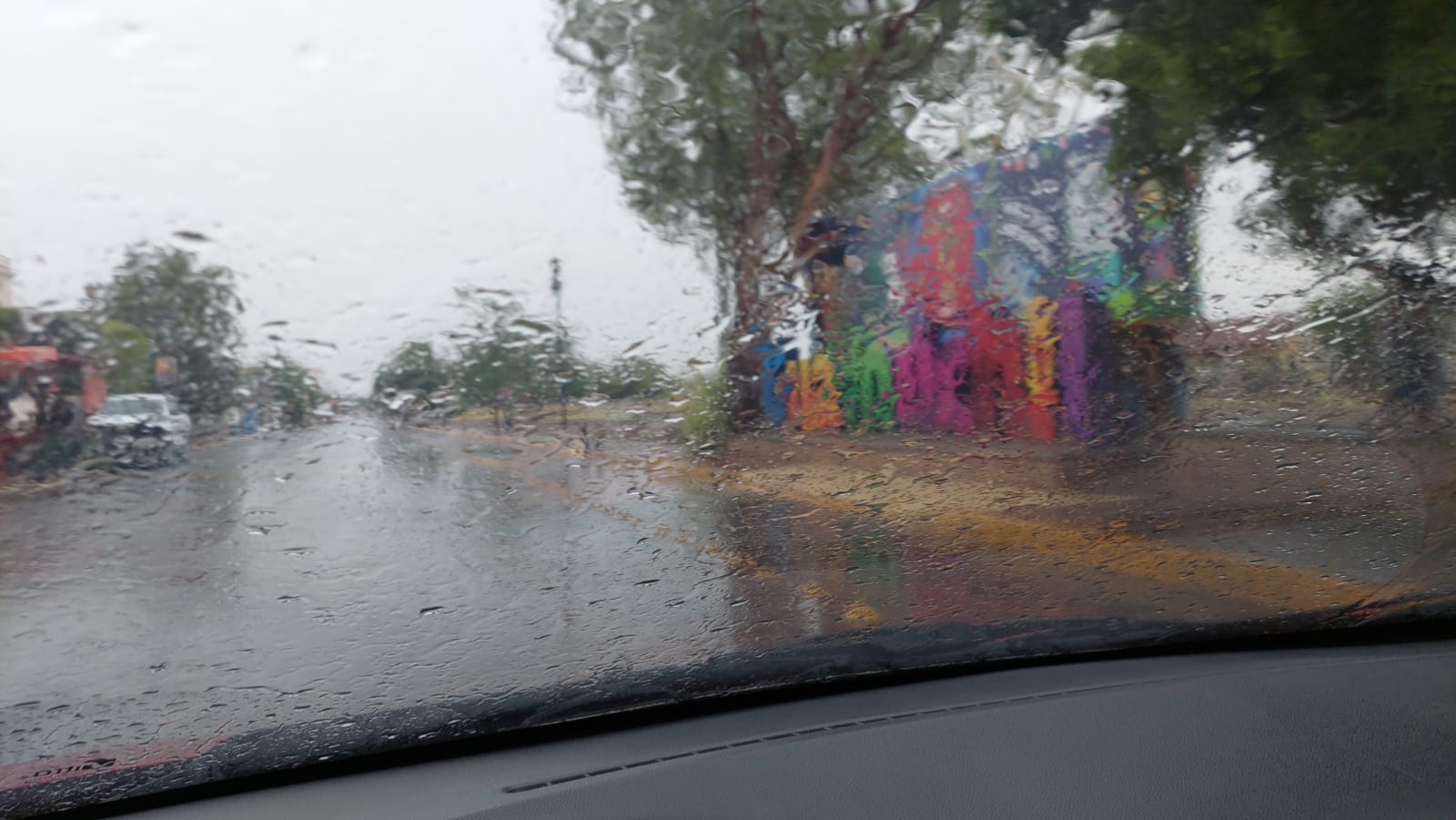 Guamuchil registra lluvias fuertes