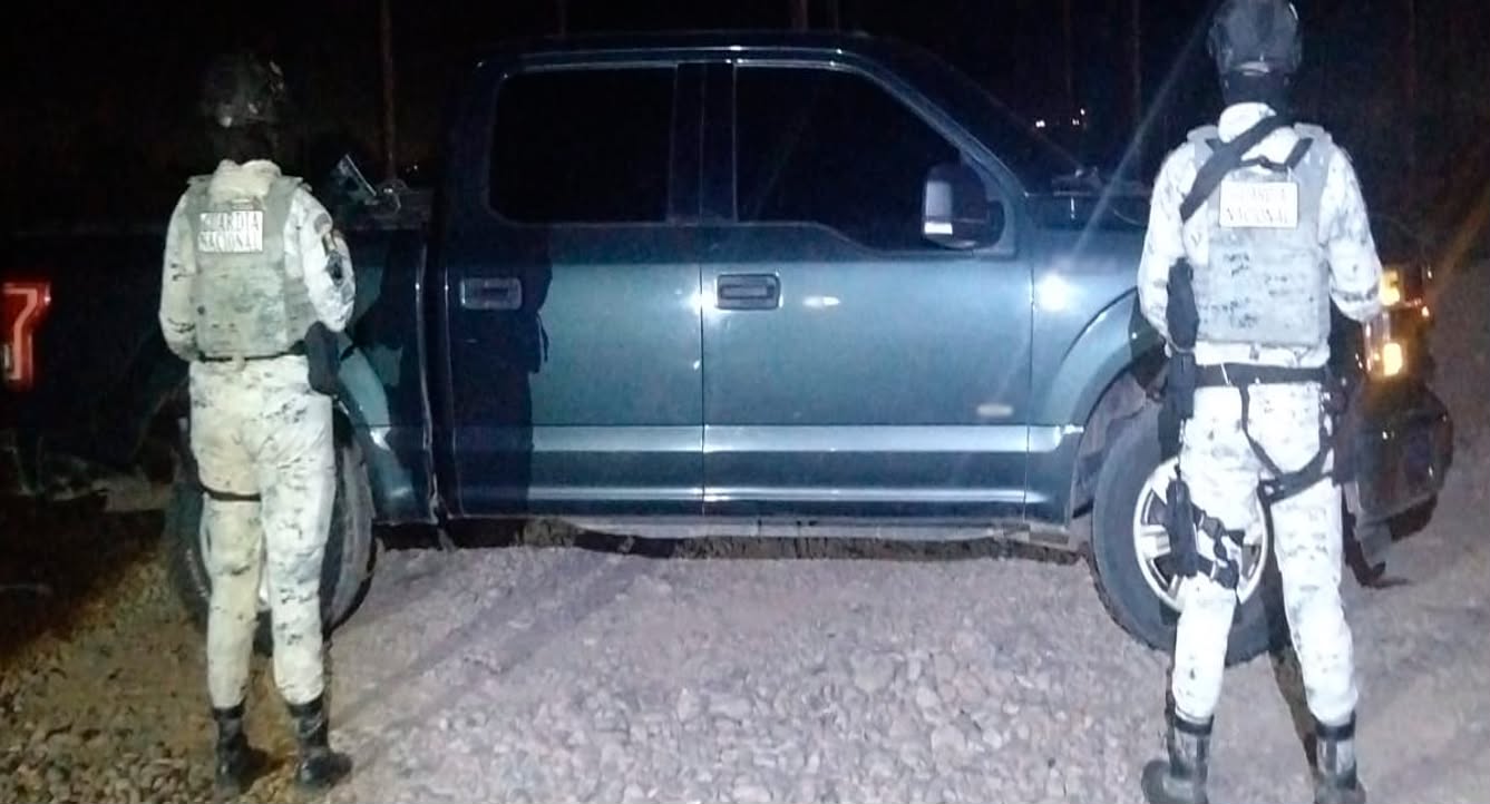 Guardia Nacional asegura 5 armas largas, chalecos tácticos, cartuchos y ponchallantas en Costa Rica, Culiacán