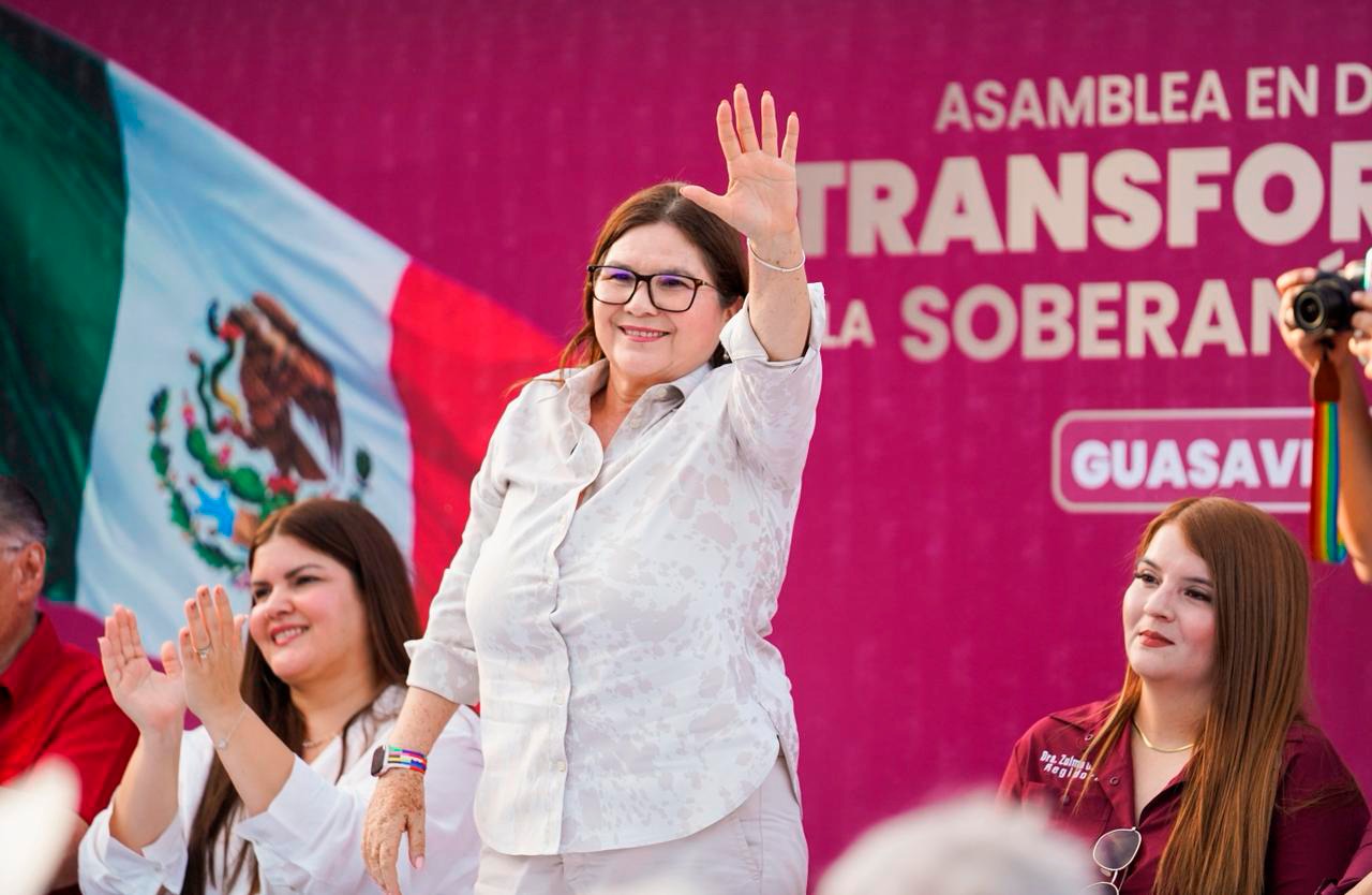 Imelda Castro en evento en Guasave y Los Mochis