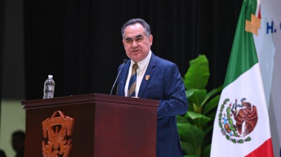 ¡No habrá mega evento! Para eliminar gastos innecesarios, UAS cambiará formato del informe de Jesús Madueña