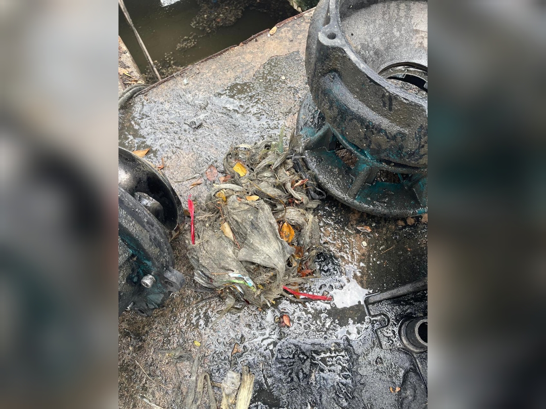 Llaman a no tirar toallitas humedas al drenaje en Mocorito