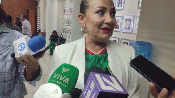 ‘No podemos estar calladas y de rodillas’, Maribel Chollet del PRI Mazatlán, Sinaloa condena amenaza contra Paola Gárate