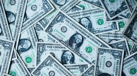 ¿Necesitas cambiar tus dólares? Revisa el precio de la moneda estadounidense los días 08 al 12 de junio