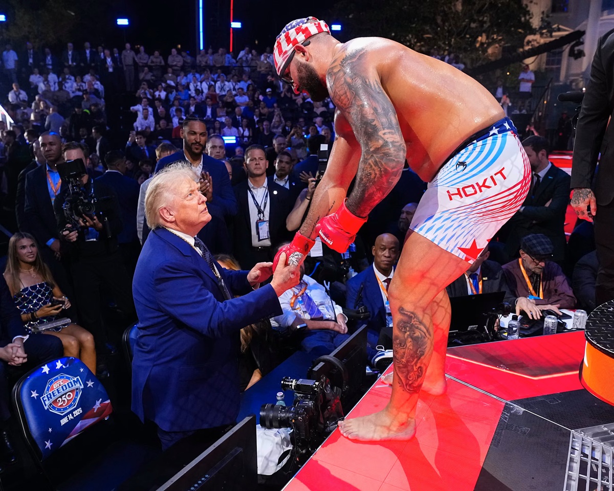 Presentan cargos contra 5 personas por planear presunto ataque en evento de UFC