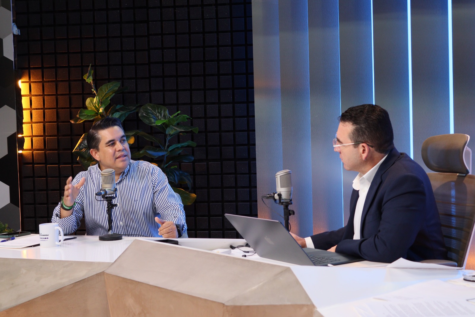 Ricardo Madrid en entrevista en Los Noticieristas