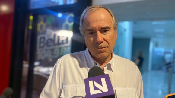“Esa es la costumbre de Morena, se adelantan”: Sergio Esquer sobre solicitud de licencia de funcionarios rumbo al 2027