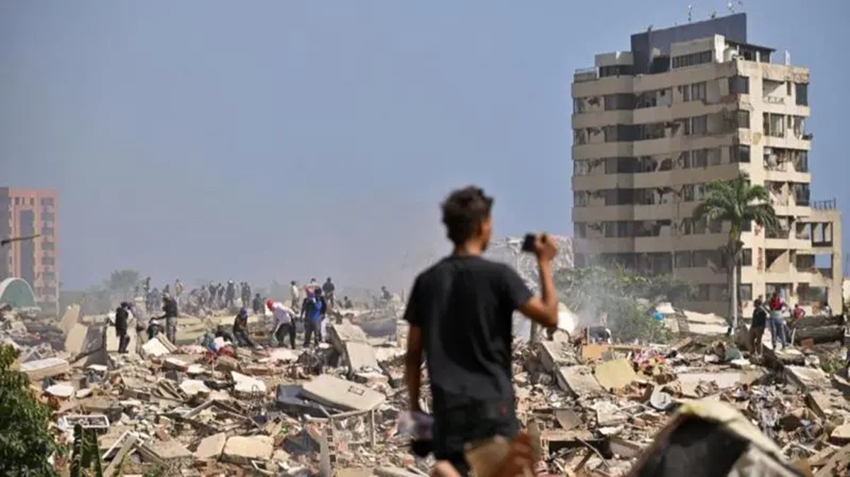 Suben a 920 los fallecidos en doble terremoto de Venezuela