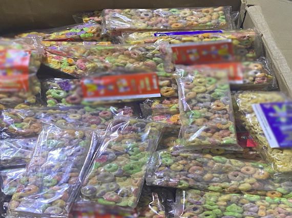 Tras cateo en Culiacán, decomisan más de 13 mil cigarros de marihuana y hasta golosinas de cannabis