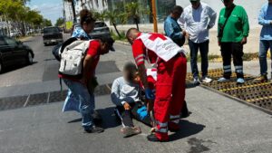 accidente de moto en la scally en los mochis cruz roja