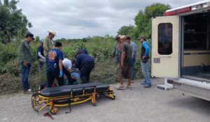 Accidente de motociclista en El Roble, Mazatlán