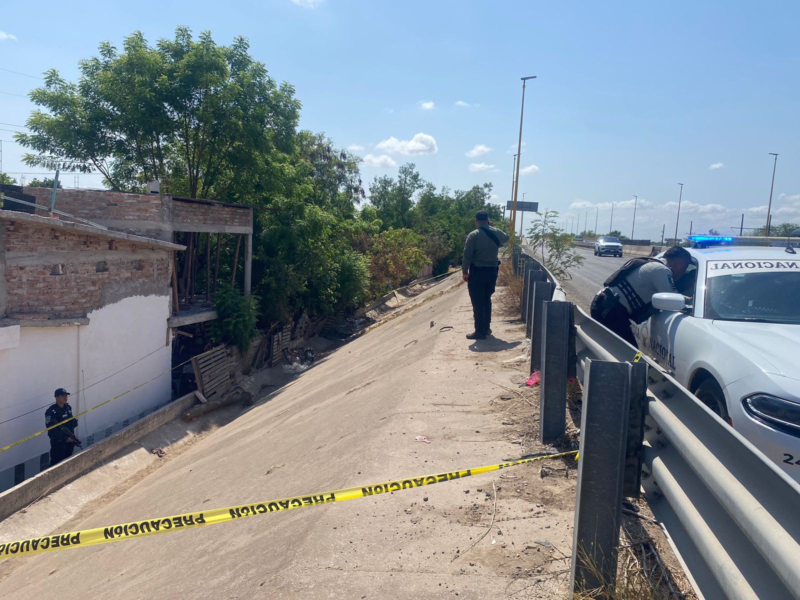 Adulto mayor muere atropellado sobre la México 15 en Guasave