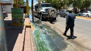 aguas negras en praderas de villa en los mochis sin