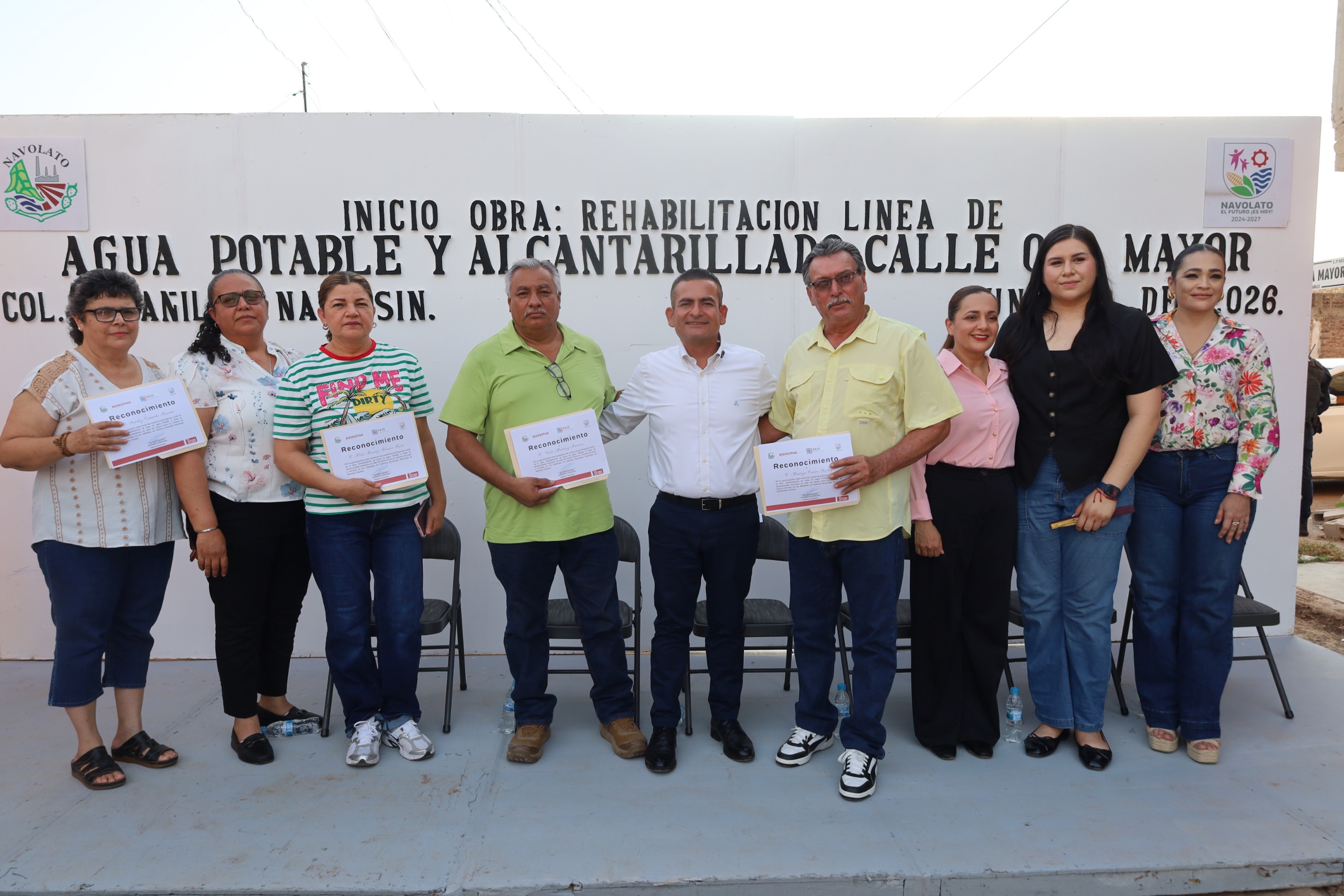 Alcalde de Navolato da inicio a obra integral de agua potable y alcantarillado en la colonia Los Albañiles