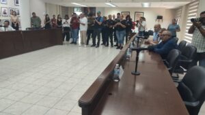 alcaldesa provisional de mazatlan minerva osuna zavala sesin