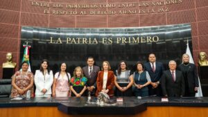 ana chiquete elizalde renuncio al cargo de titular de la secretaria de las mujeres en sinaloa reunion