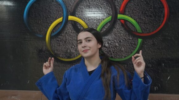 La judoca sinaloense Ana Lucia Álvarez seguirá su preparación en Estados Unidos