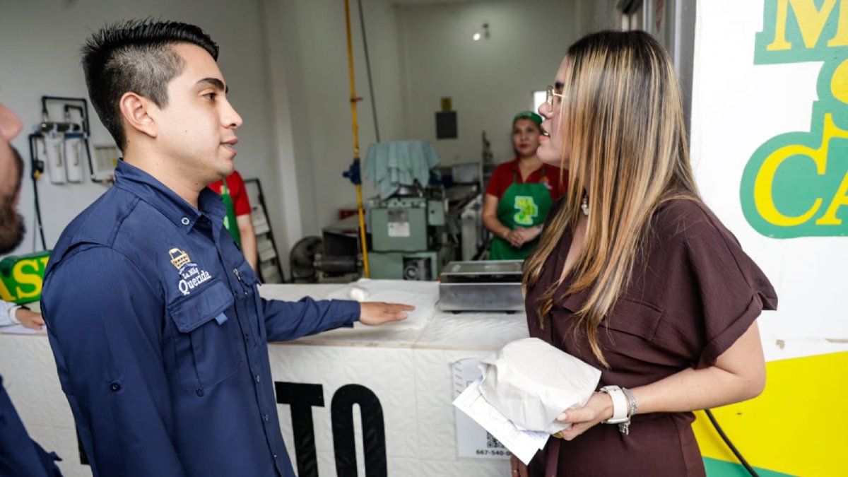 ana miriam ramos entrega credito impulso nafin alcaldesa