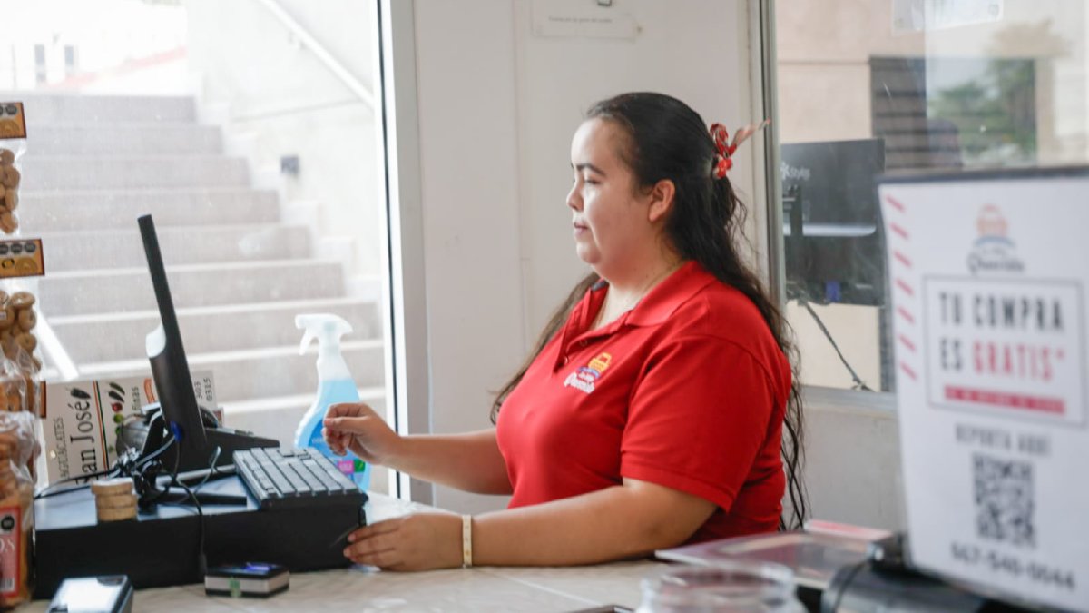 ana miriam ramos entrega credito impulso nafin empeado