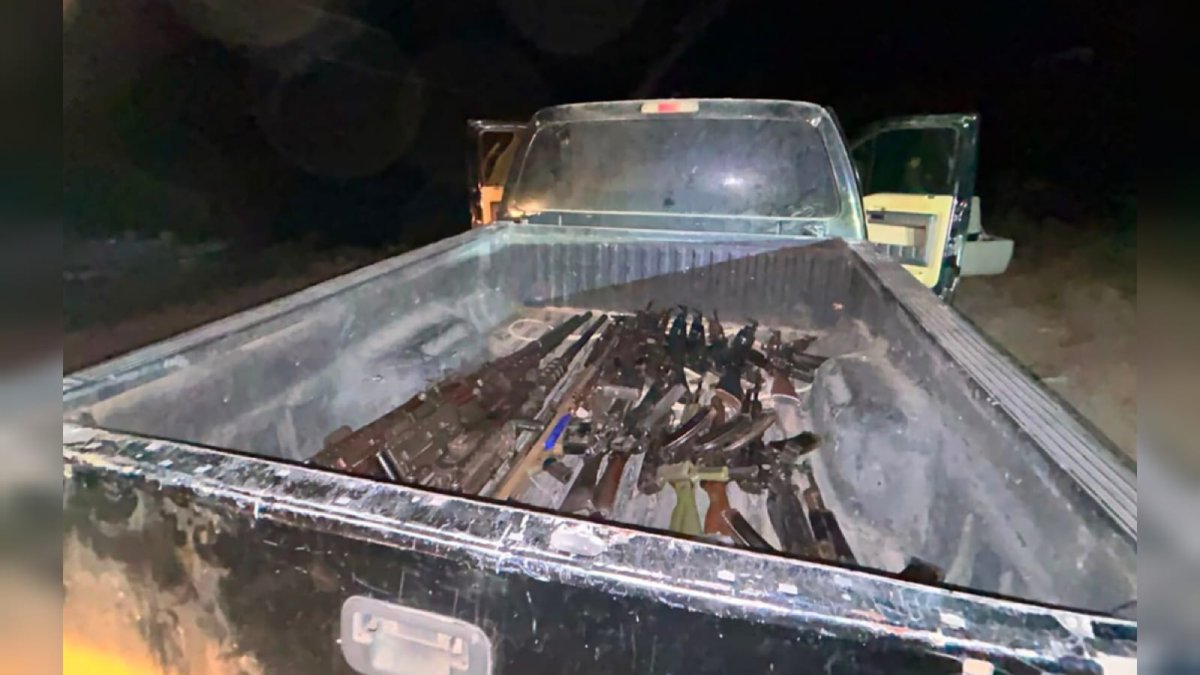 aseguran 50 armas cerca de jesus maria y la presa del varejonal camioneta