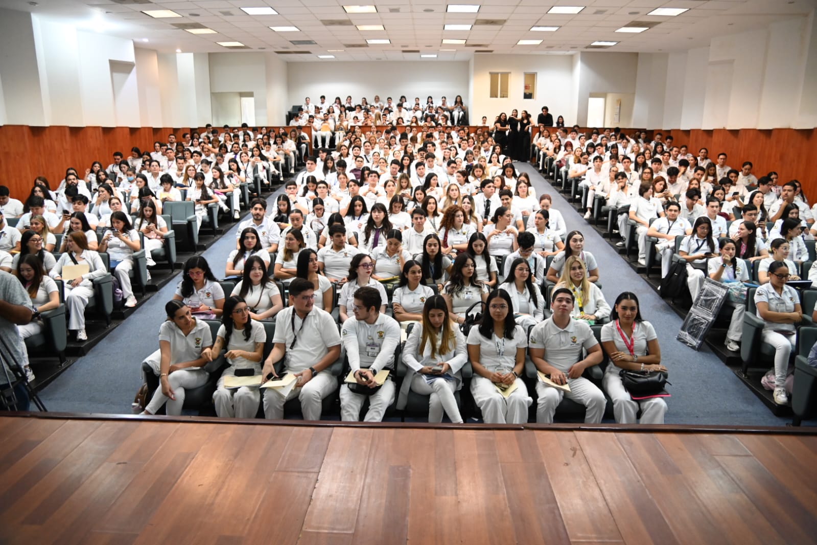 Asignación de plazas para estudiantes de la Facultad de Medicina de la UAS