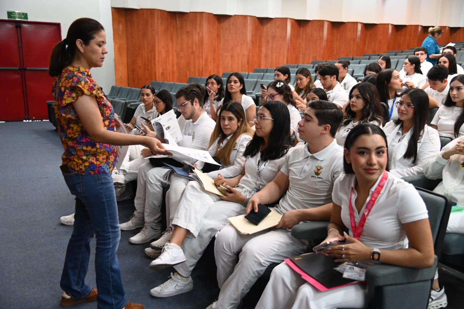Asignación de plazas para estudiantes de la Facultad de Medicina de la UAS